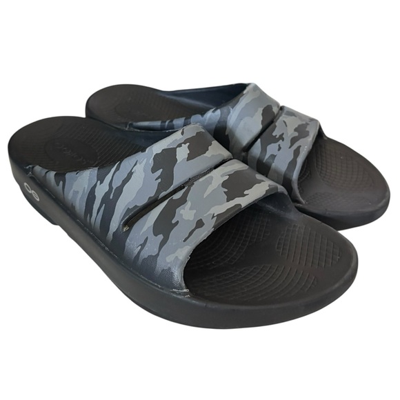 OOFOS OOahh Recovery Flex Slide size M4- W6 Black Camo Slip On Sandals - Picture 1 of 6